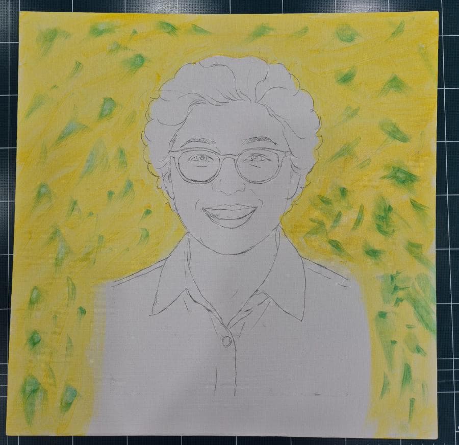 자화상 밑그림 위에 노란색과 초록색으로 배경을 채색하는 중인 캔버스
